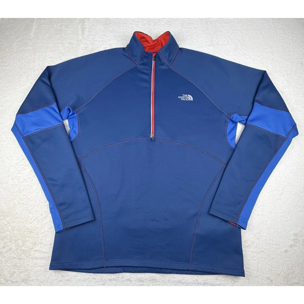The North Face Momentum Thermal 1/4 Zip Jacket Top